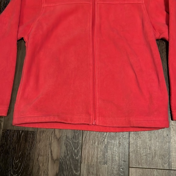 COPY - ⭐️Bass Pro Shops Girl's Fleece Jacket - Picture 2 of 9